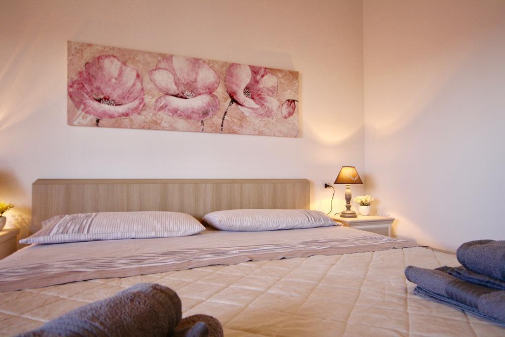 Casa Lucia Hotel Olbia Exterior foto
