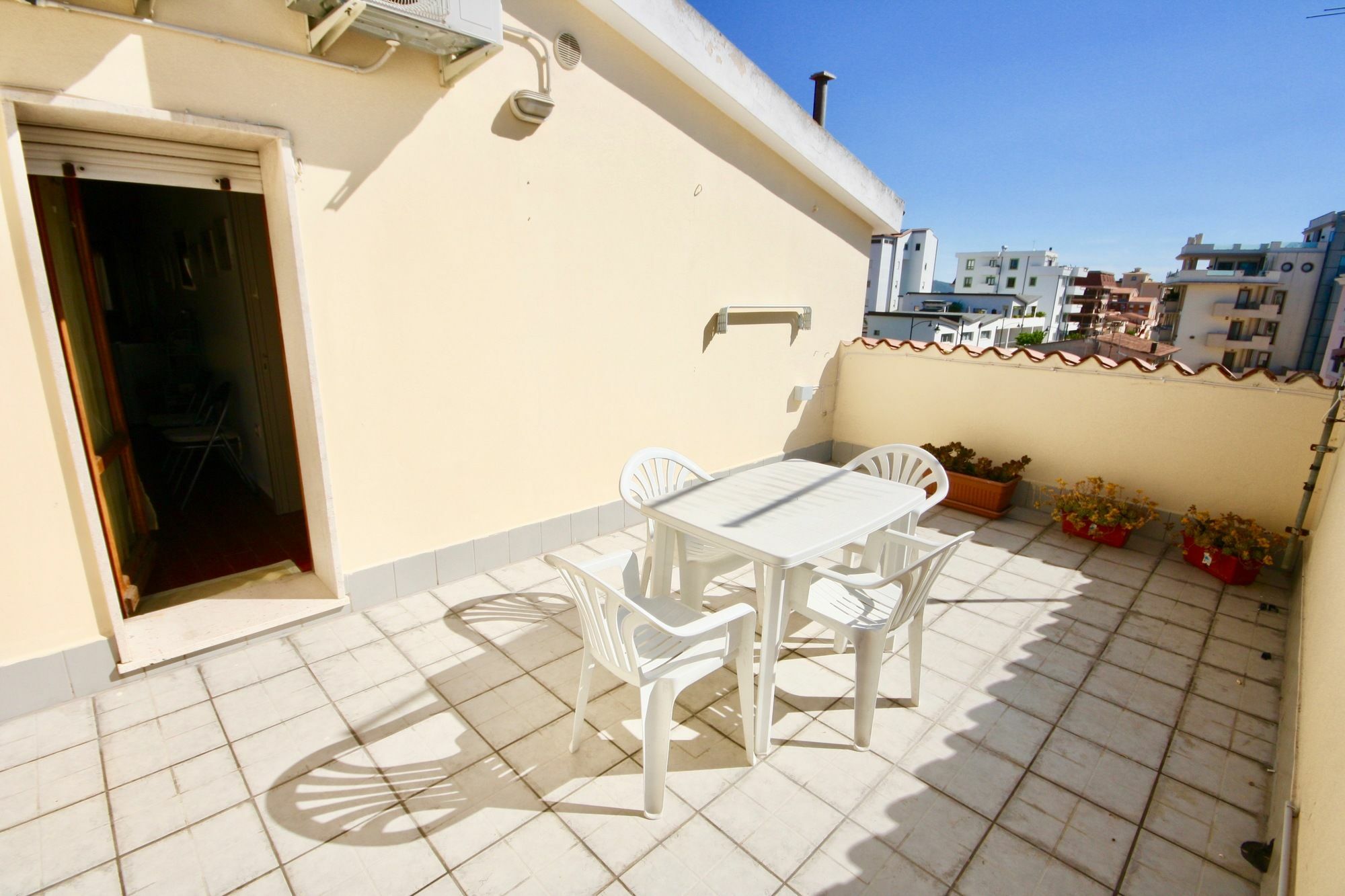 Casa Lucia Hotel Olbia Exterior foto